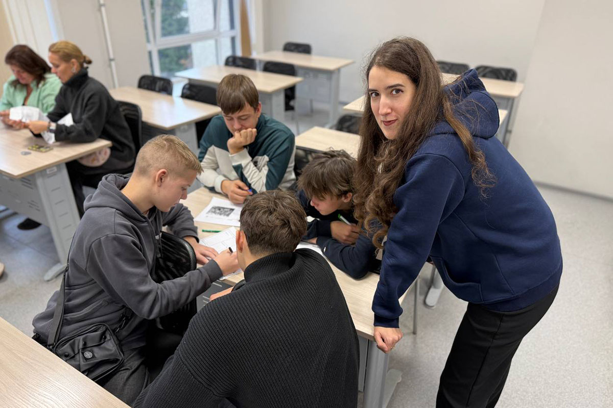 От науки к практике: школьники из Алтайского края открывают ИПМЭиТ